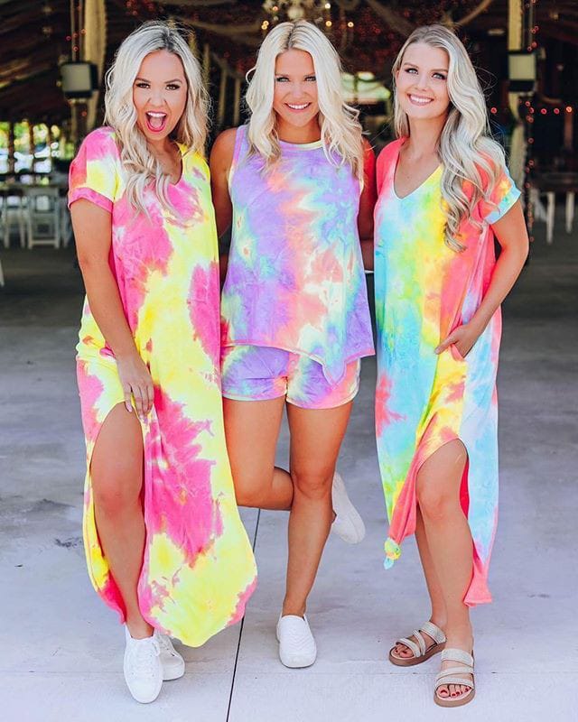 Tie-Dye Rainbows Outfits