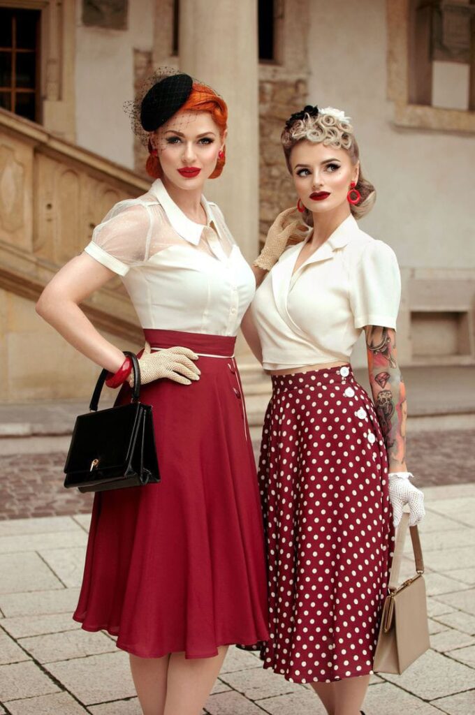 Vintage-Inspired Festive Outfits