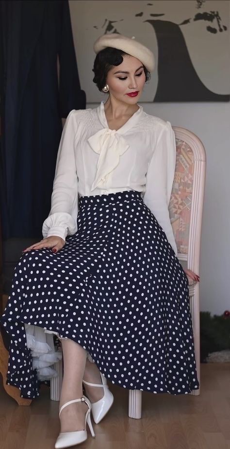 Vintage Polka dot Dresses