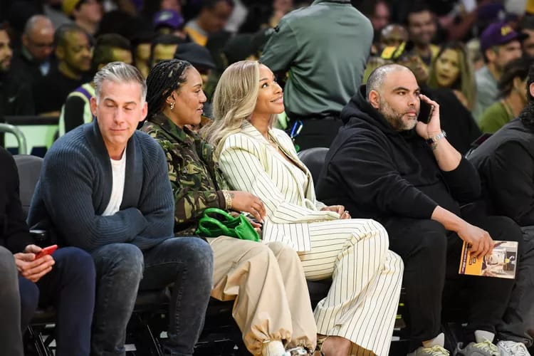 2. Lakers Game 2023 – Camel Co-Ord Perfection