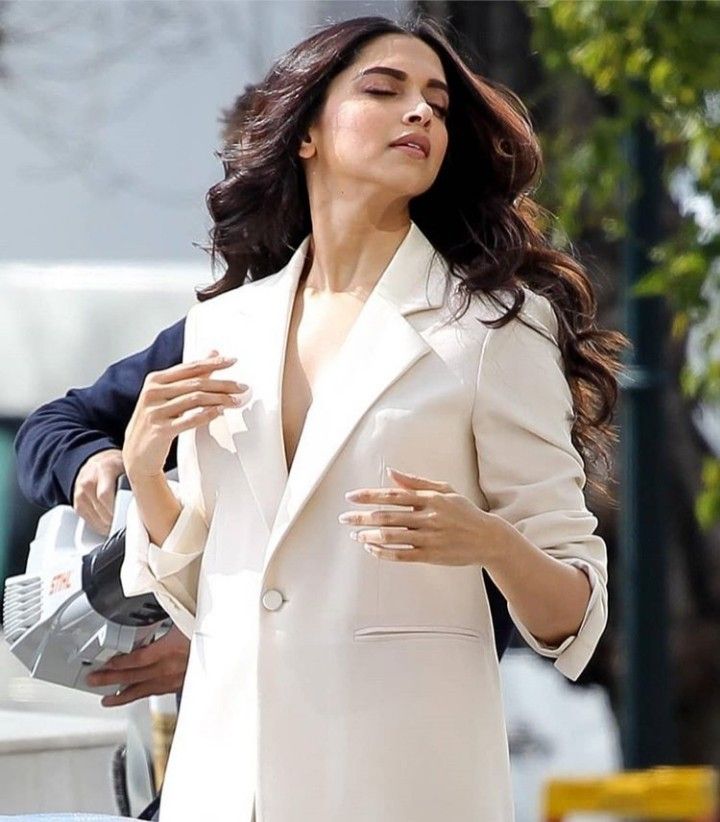1.Cannes Film Festival Look