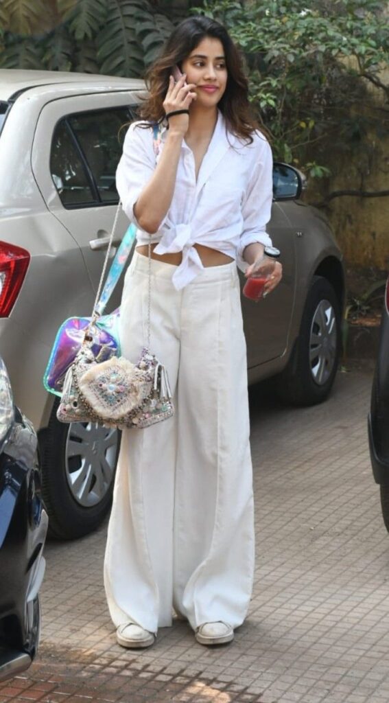 3.All-White Linen Set