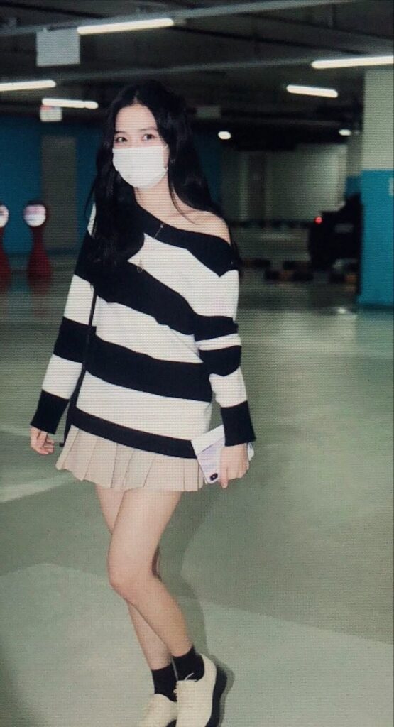 Why Jisoo’s Fashion Choices Matter