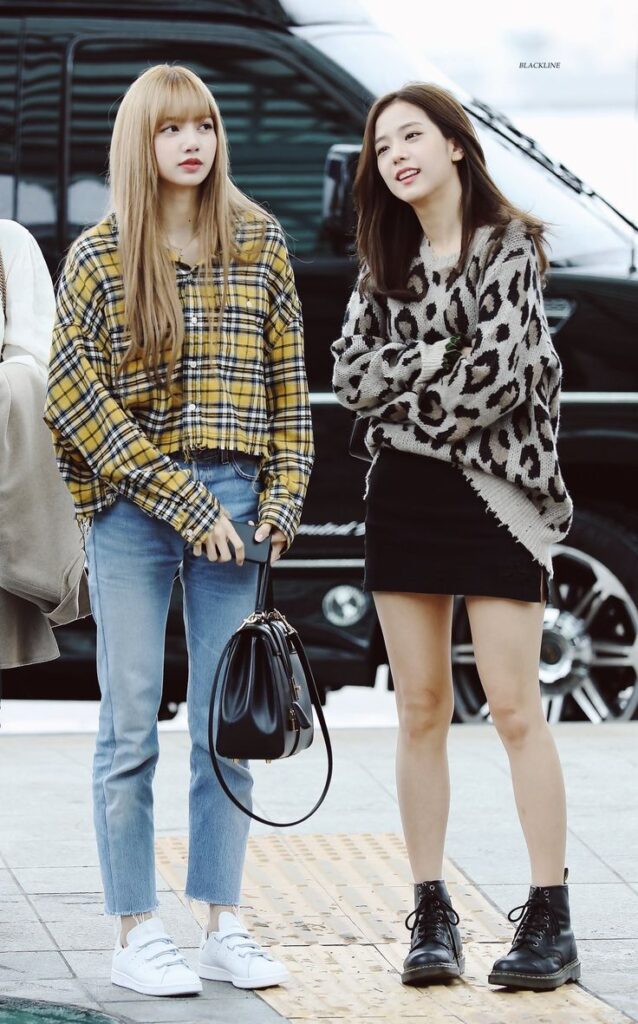 How the Oversized Trend Dominates 2025 Fashion